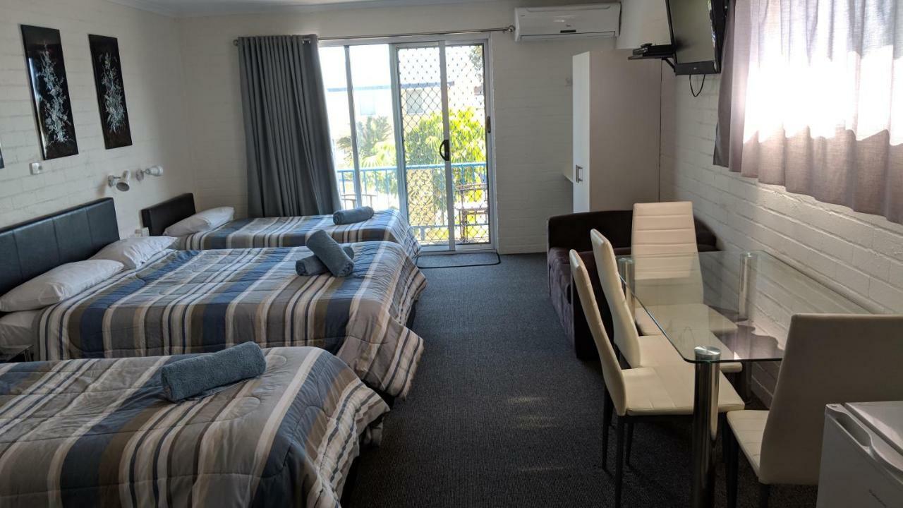 Harrington Village Motel Manning Point ภายนอก รูปภาพ